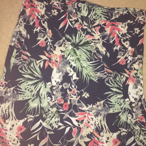 Faded Glory Dresses & Skirts - Plus size skirt Faded Glory Dresses & Skirts - Plus size skirt
